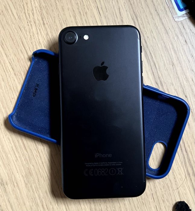 iPhone 7 32GB (rozbity wyświetlacz)