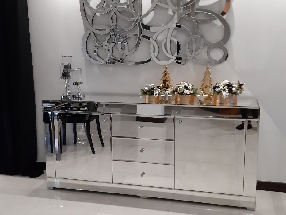 Ekskluzywna Lustrzana Komoda. Lustro fazowane. Glamour