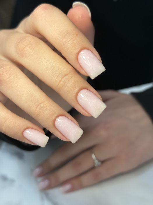 Манікюр, педикюр виїзд на дом