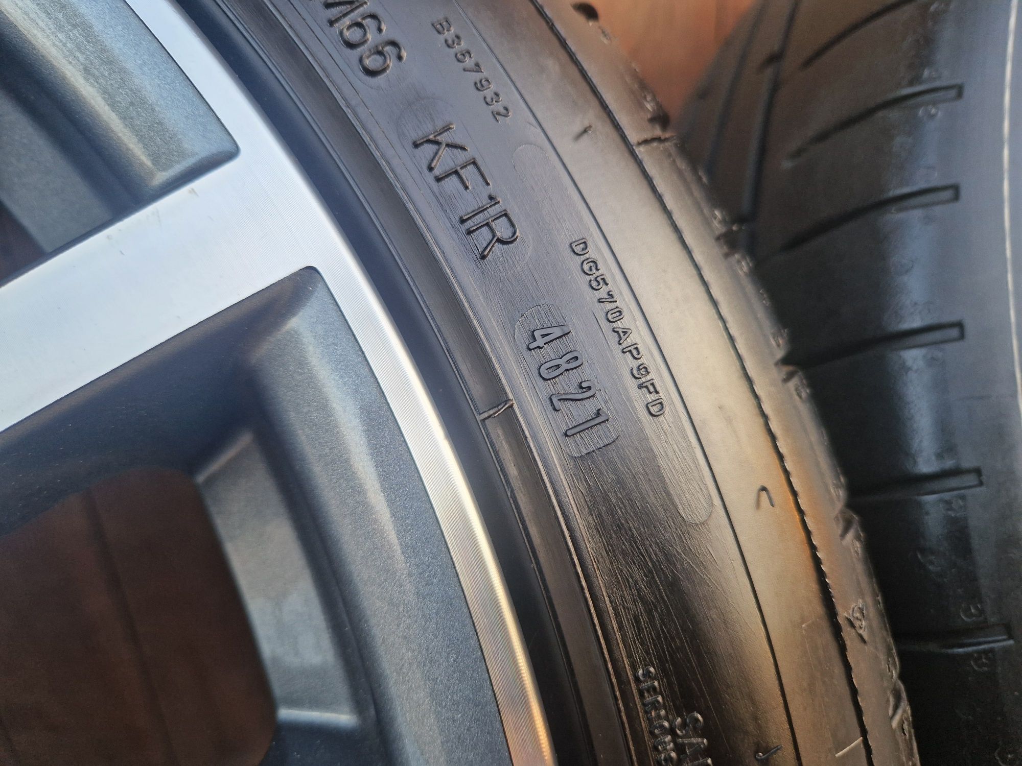 Koła Felgi Opony Audi A6 C6 A4 A5 8T 245/40R19 8.5Jx19 ET32 5x112