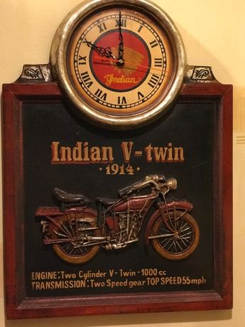 Часы Indian Motorcycle