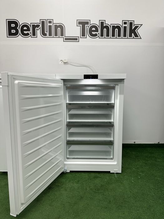 Однокамерний холодильник Liebherr Та Морозильна камера Liebherr