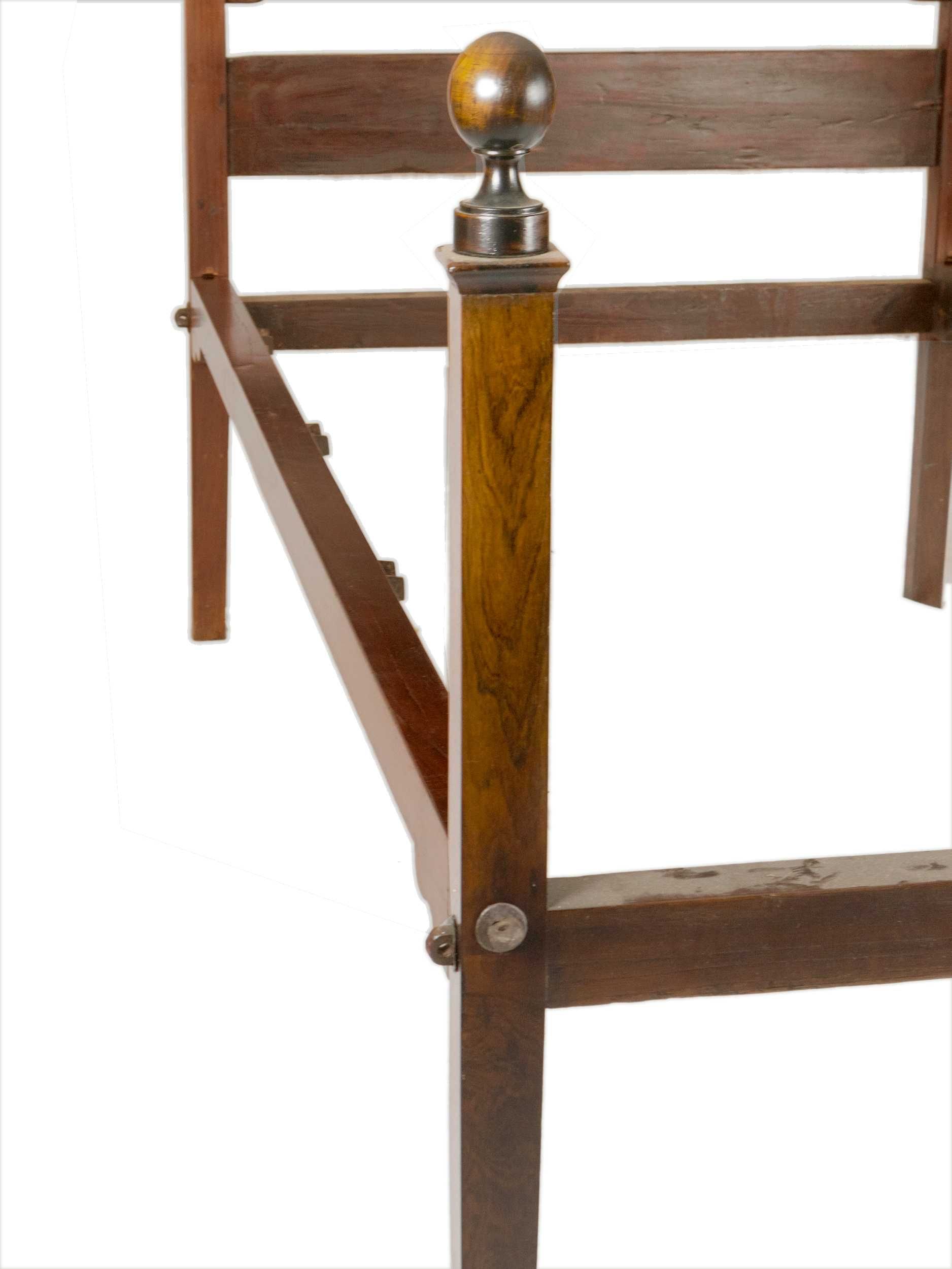 Cama pau santo dona Maria | 196,5 cm