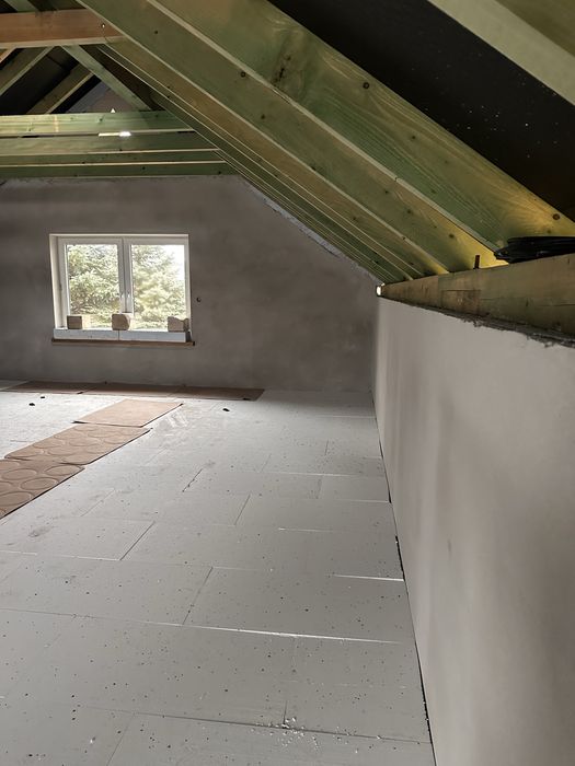 Tynki Maszynowe -Cementowo-Wapienne