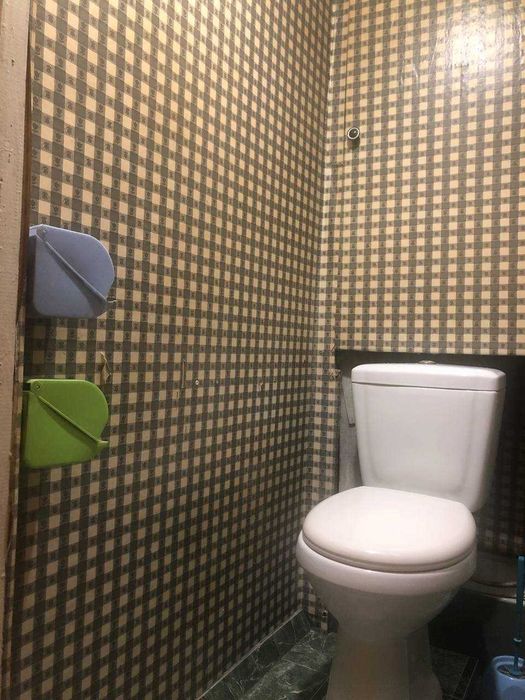 Продам кімнату у 2-х кімнатній квартирі на Салтівці...