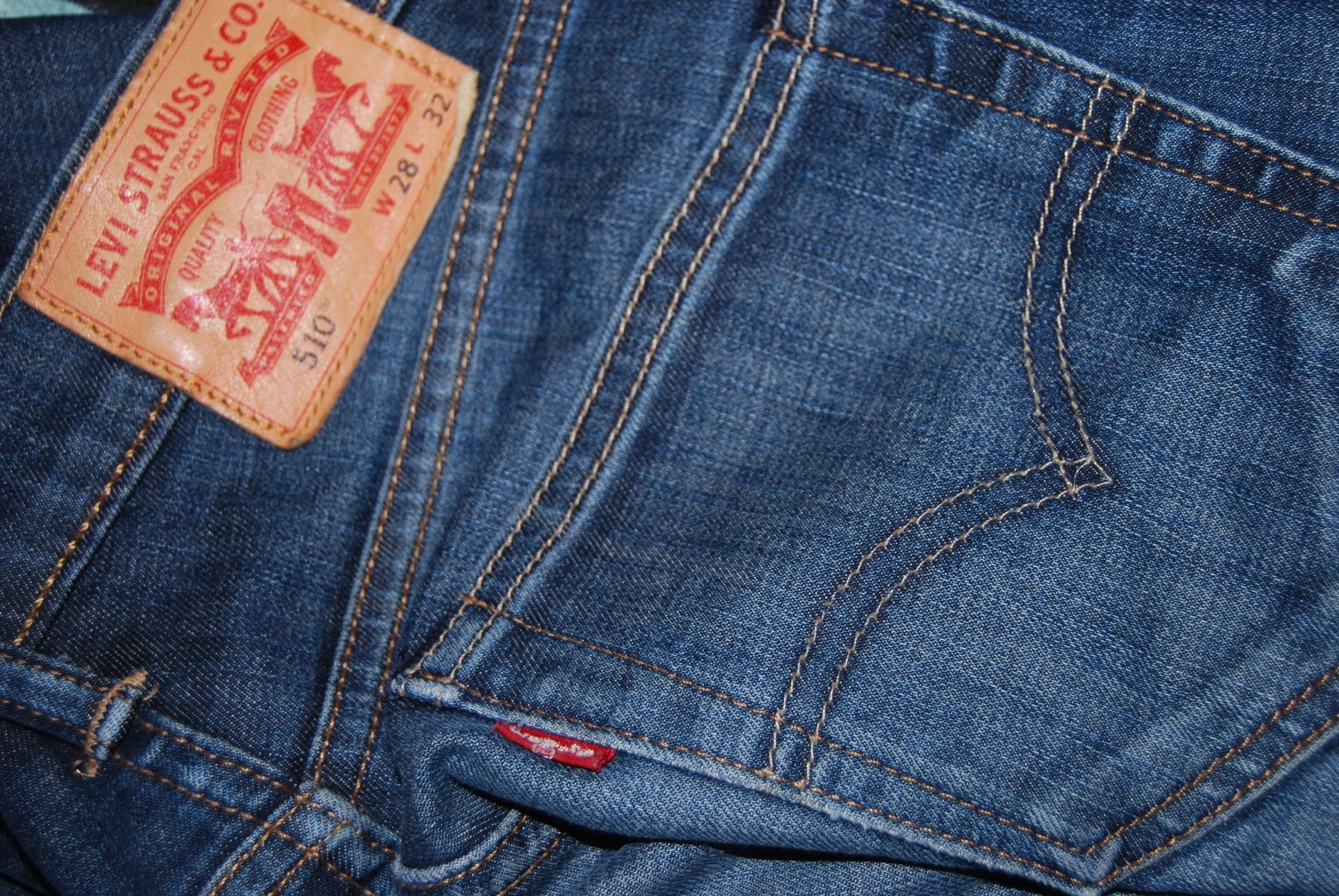 Spodnie dżinsowe Levi's W28L32 pas 36,5 dl. 106