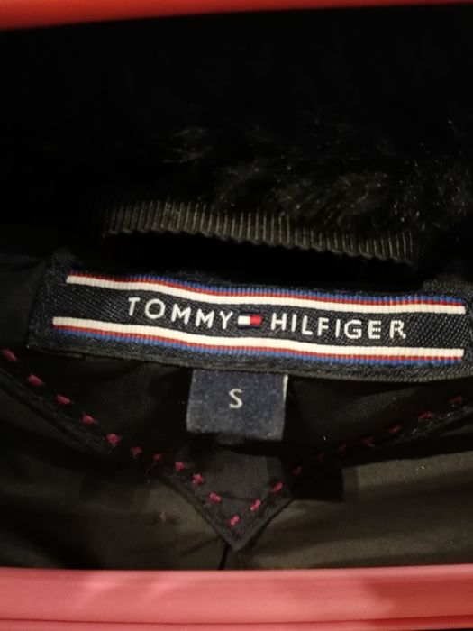 Kurtka puchowa Tommy Hilfiger S granatowa