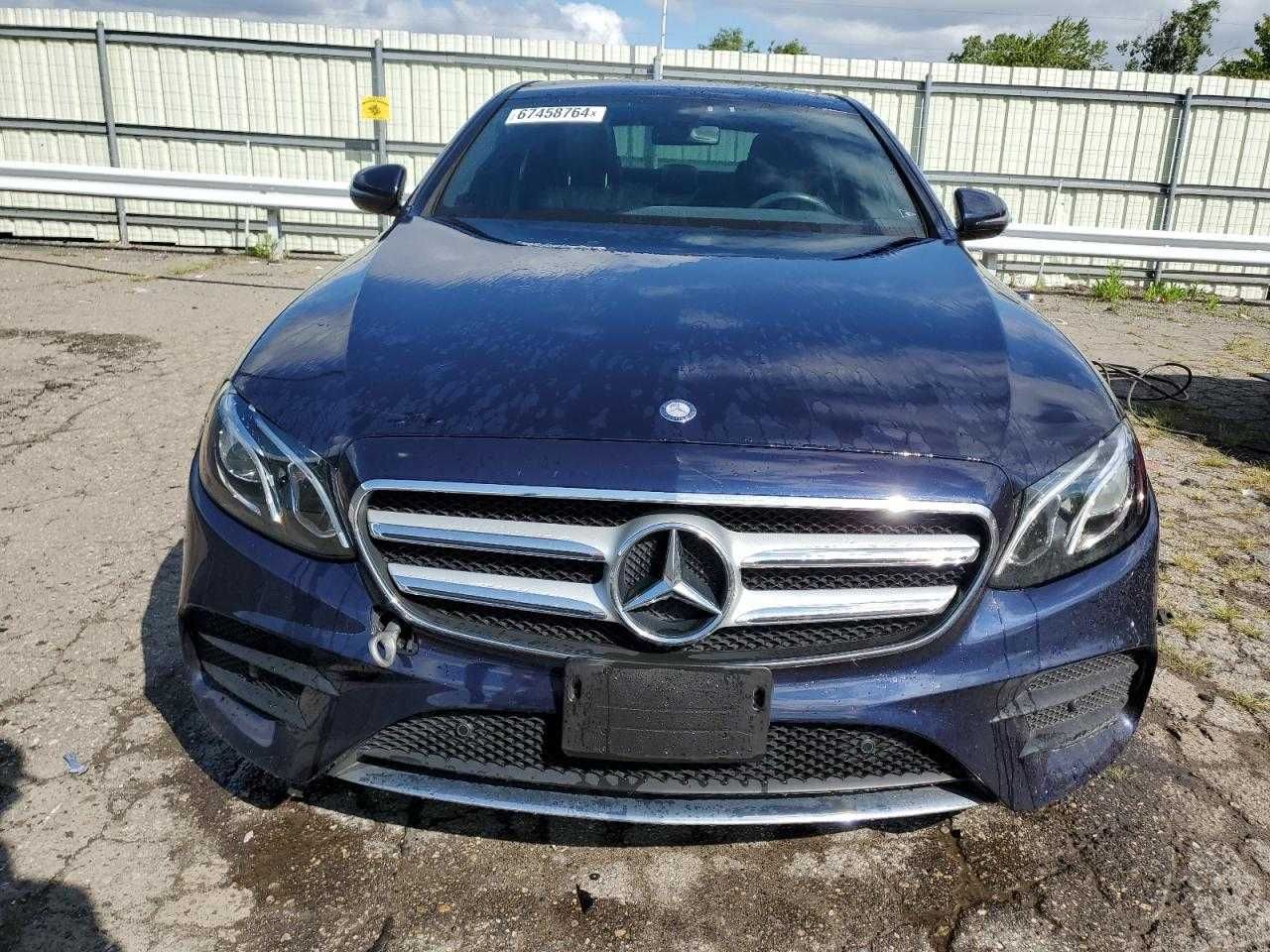 2017 Mercedes-Benz E 300 4Matic