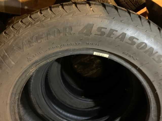 Opony Zimowe Goodyear 225/65R17