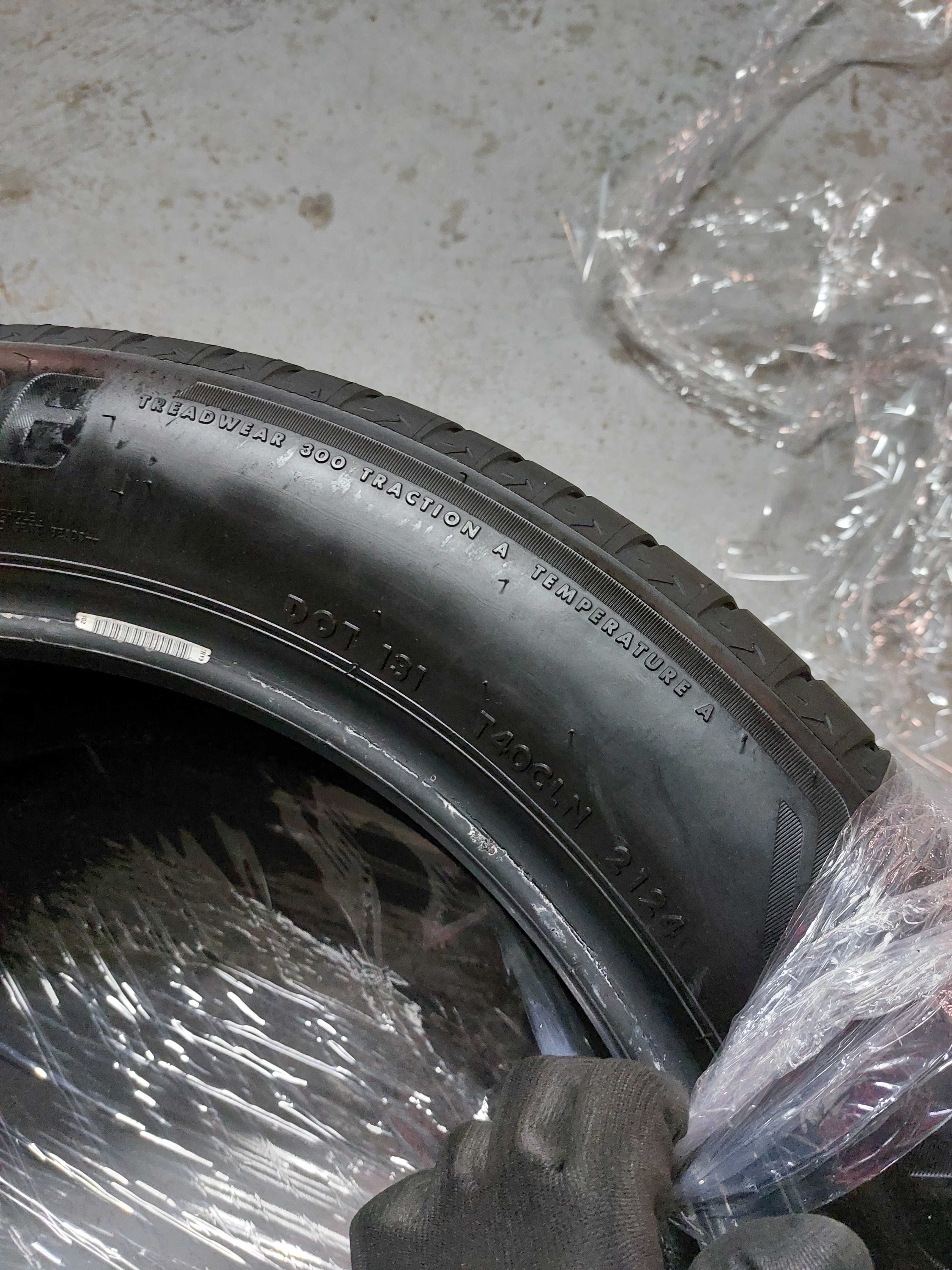 Bridgestone Alenza 001 225/55/R19