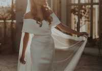 Minimalistyczna suknia ślubna Eva Lendel Jess + welon