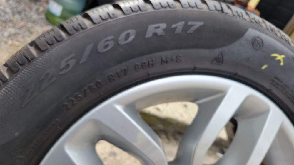 Диски 5×120×17 BMW X3 (F25) 225/60/17