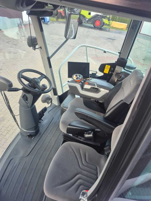 Sieczkarnia CLAAS JAGUAR 930 Rok 2017