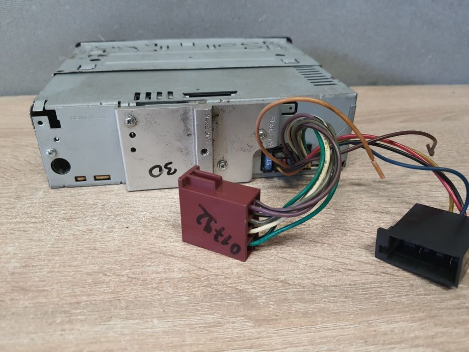 Radio Samochodowe JVC KD-R35 USB CD z MP3 AUX 4x50W RCA dla wzmacniacz