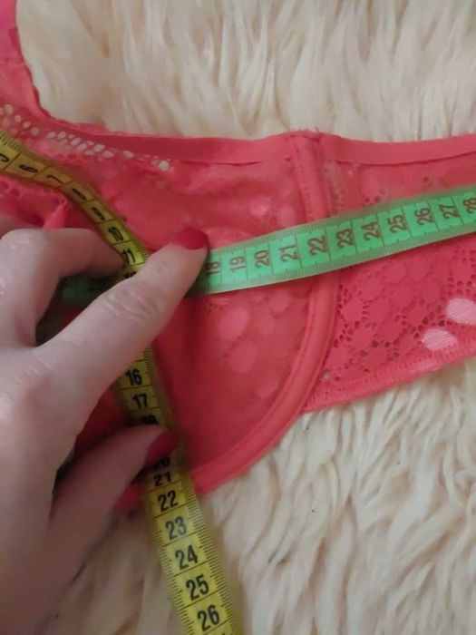 Бюстгальтер червоний 75в/80с,д