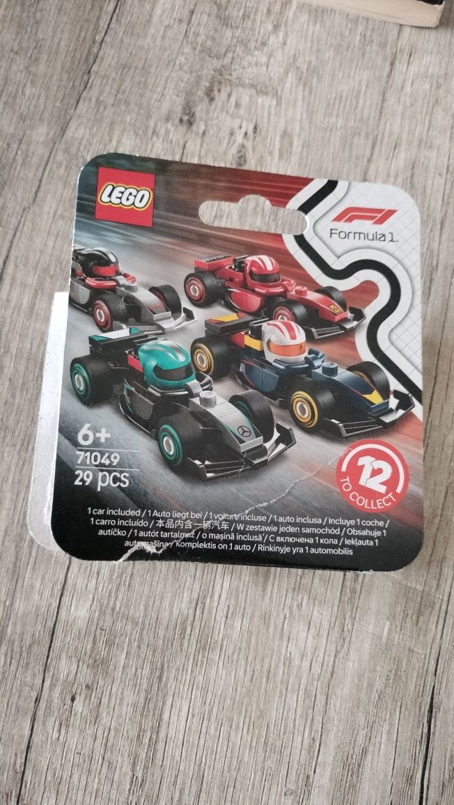 Lego f1 minifigures