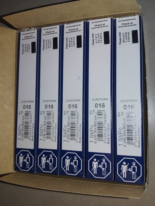 Caixa de velas novas