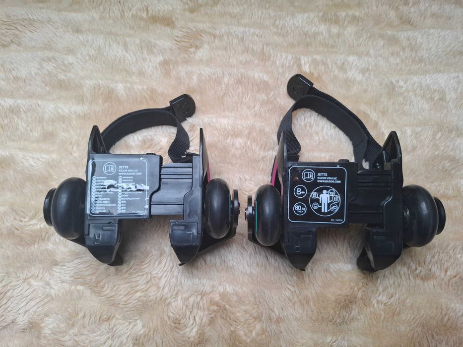 RAZOR Jetts mini rolki wrotki nakładane na buty + iskrowniki