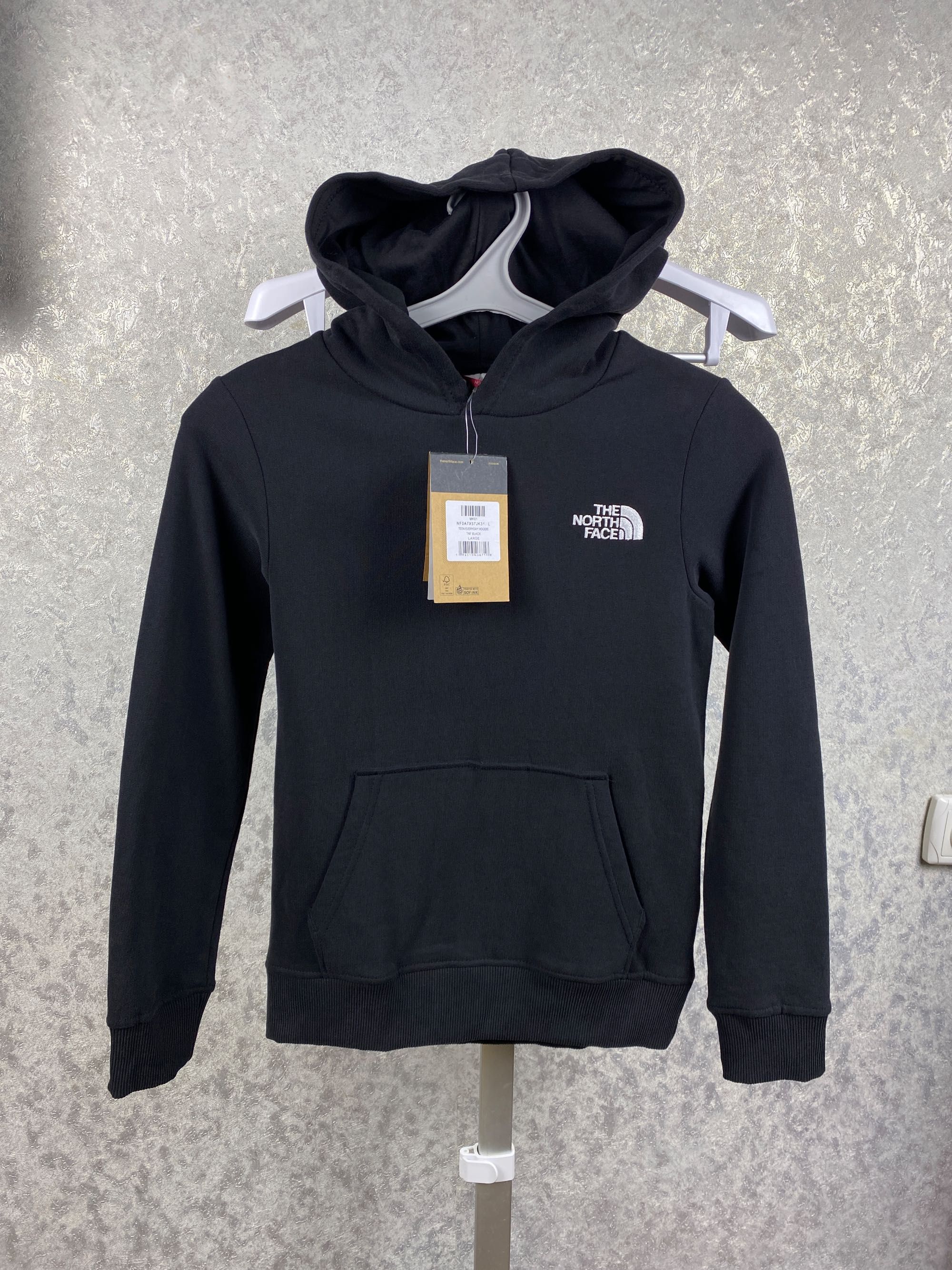 Базовое черное худи The North Face Everyday Hoodie