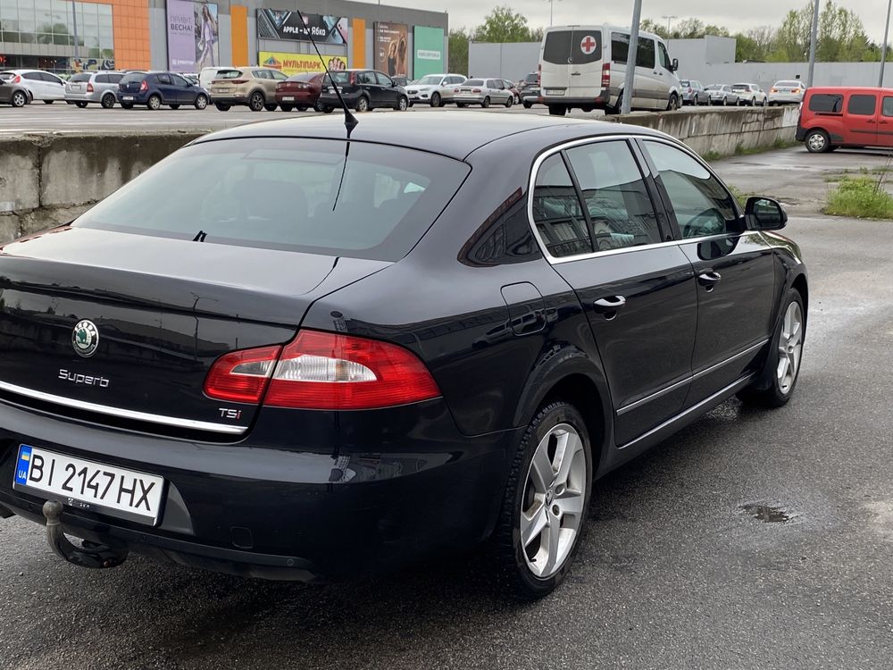 Продам свой автомобиль. Skoda superb 2