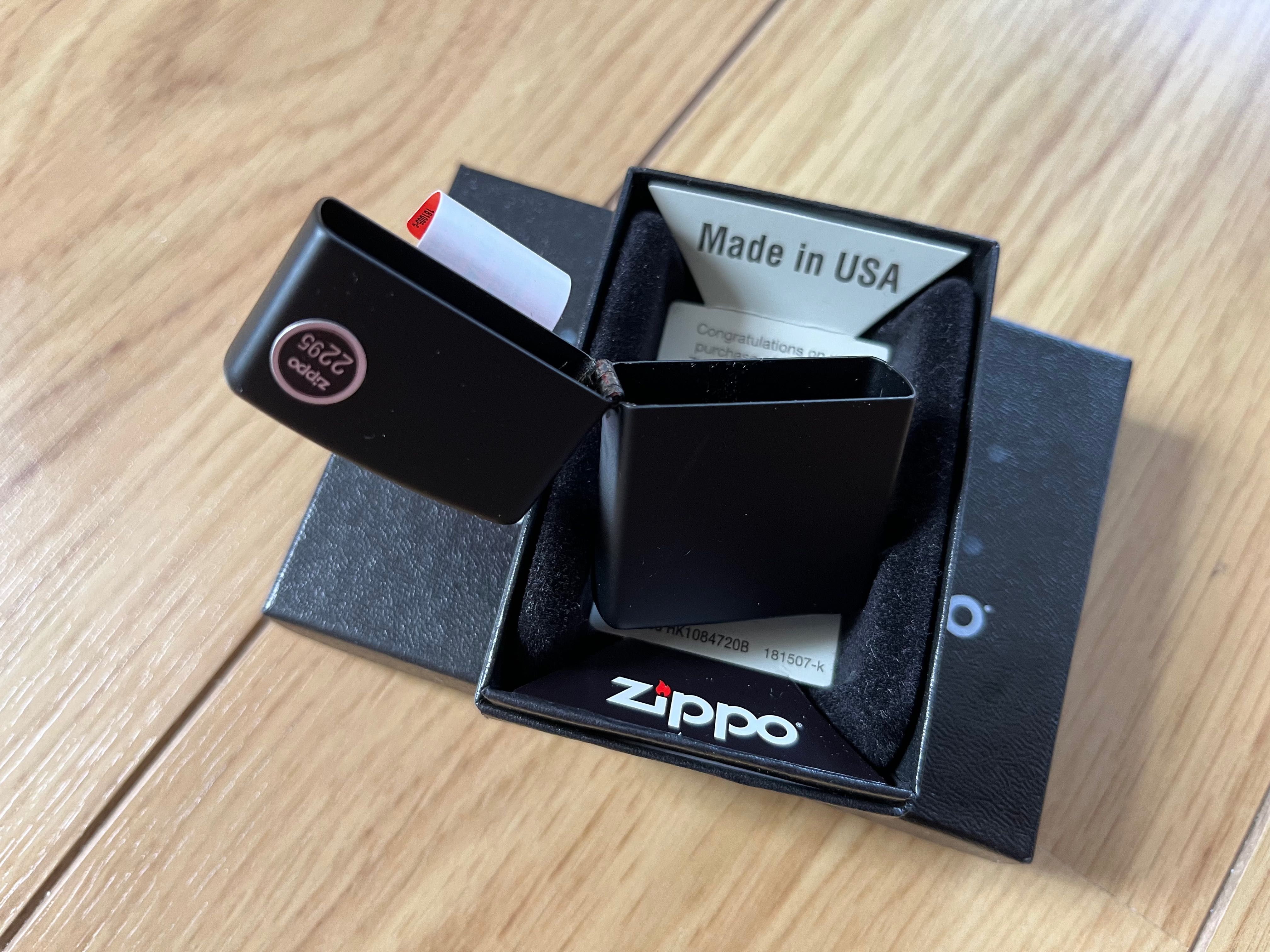 Новый пустой корпус Zippo Regular Black Matte 218 из США, без инсерта!