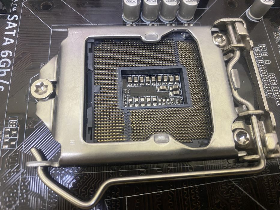 Материнська плата ASUS H81M-C. б/у