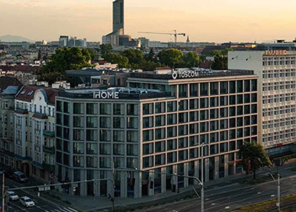 Lokal usługowy 30 m² – duże witryny, centrum, Traugutta – od zaraz!