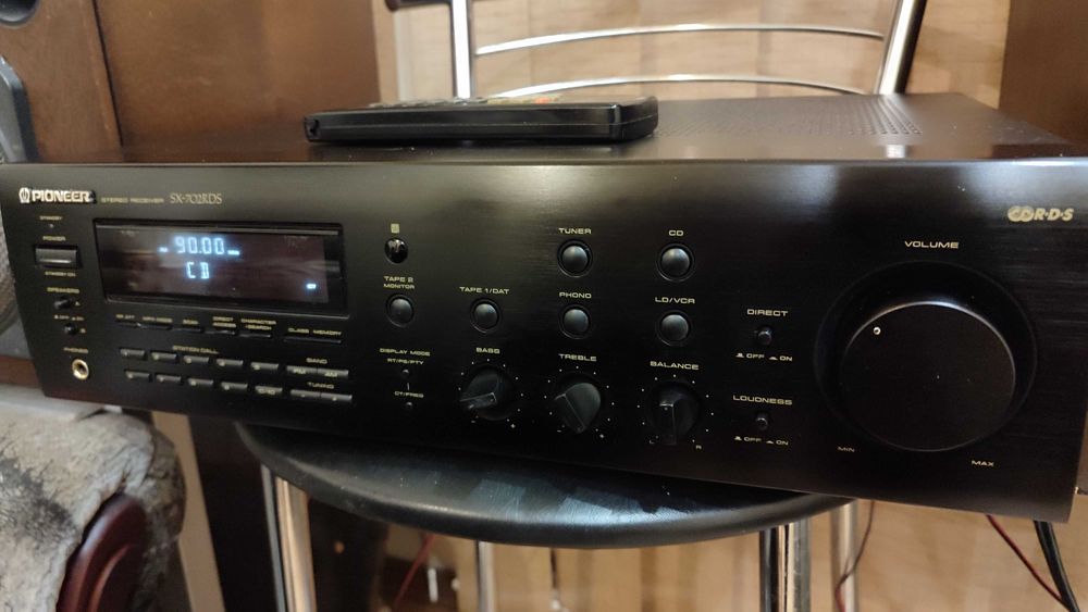 Hi.Fi Усилитель-Ресивер Pioneer SX-702 RDS.