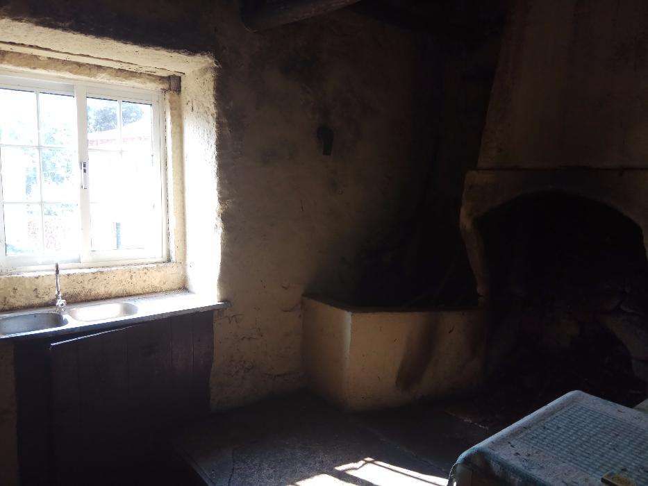 Casa para restauro com terreno Distrito de Viseu