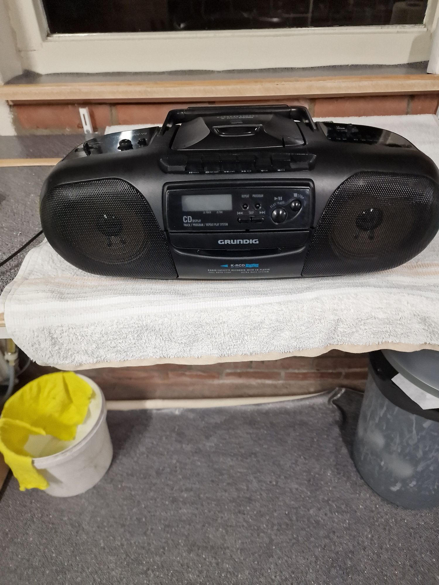 Grundig k-rcd 110 boombox jamnik całkowicie sprawny od nowości