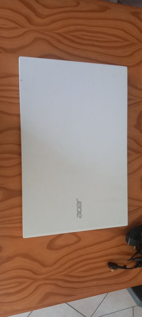 Notebook Branca - Acer