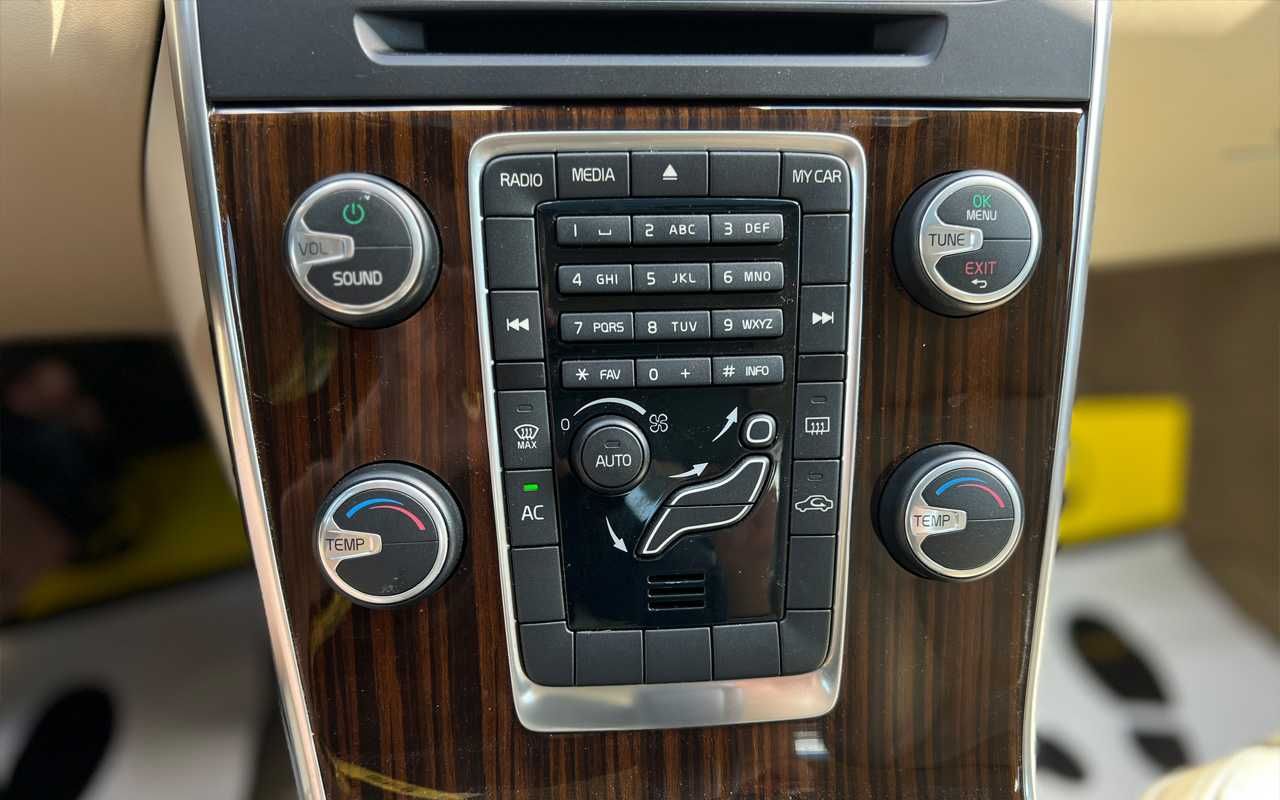 Volvo S60 - 2011
