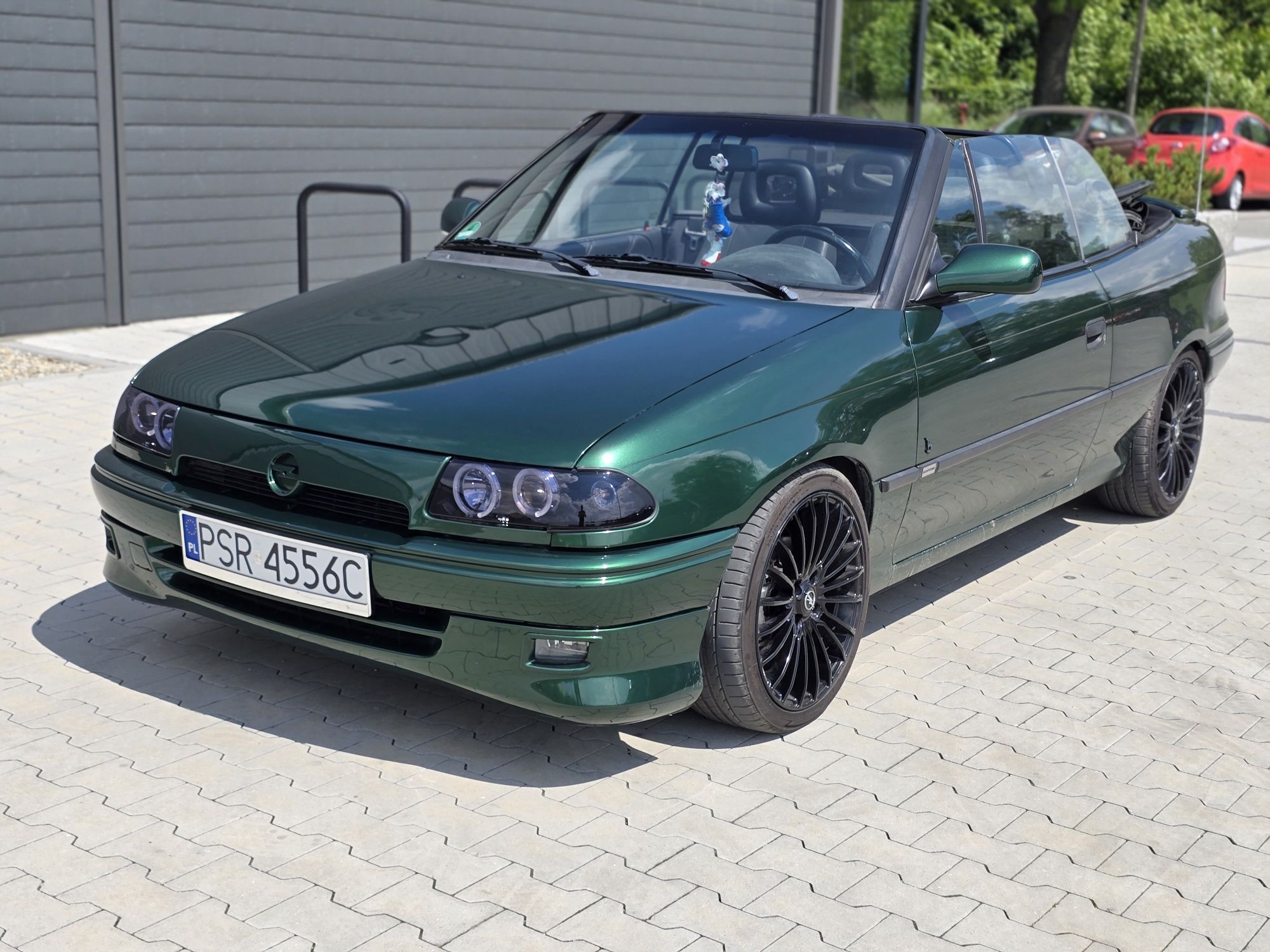 Opel astra F cabrio Bertone alufelgi 17 irmscher niski przebieg