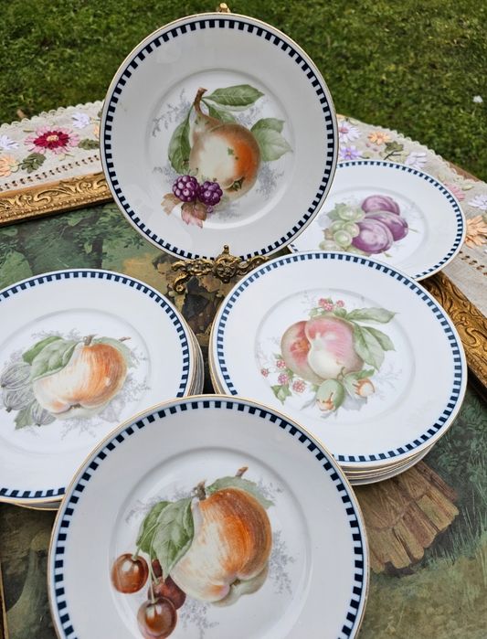 Тарілки Rosenthal.