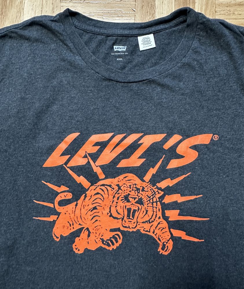 Koszulka Levi’s z motywem tygrysa
