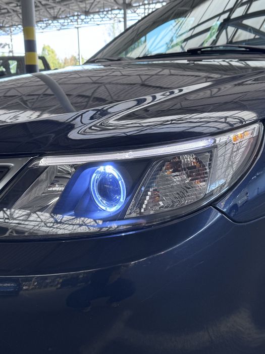 Продам свій авто Saab 9-3