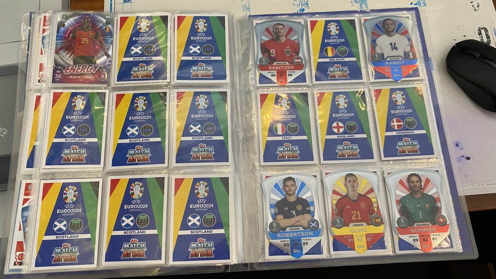 Caderneta TOPPS Match Attax Euro 2024 para venda