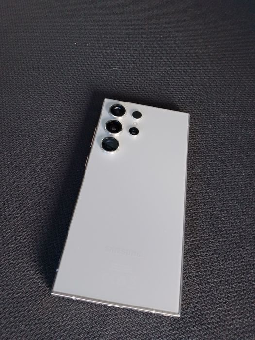 Samsung S24 ultra 256GB