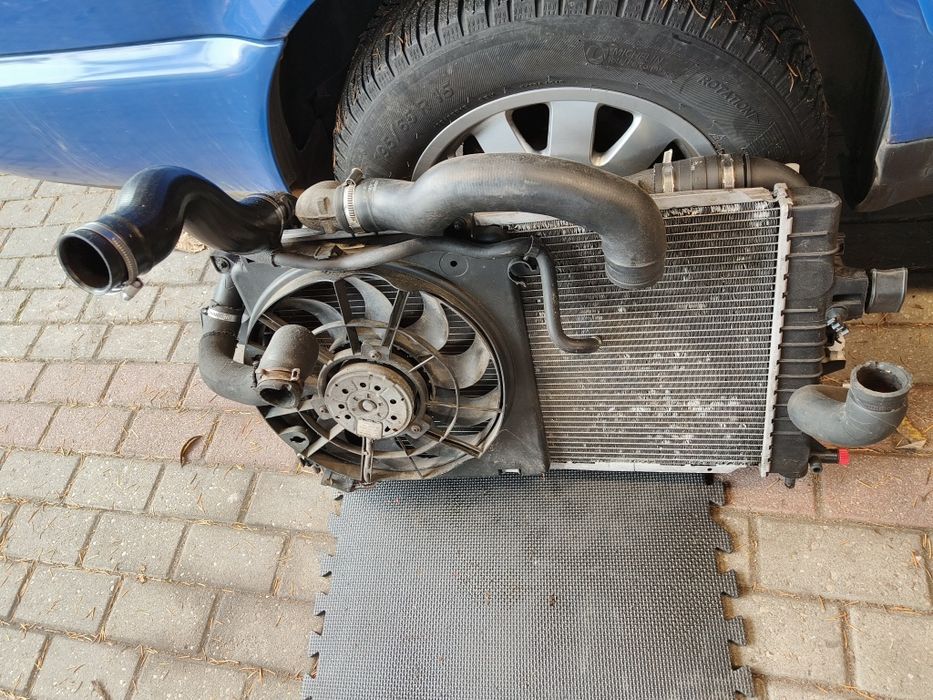 Opel Astra H 1.9cdti 120km- Z19DT-zestaw chłodnic - duży fmic od 150km