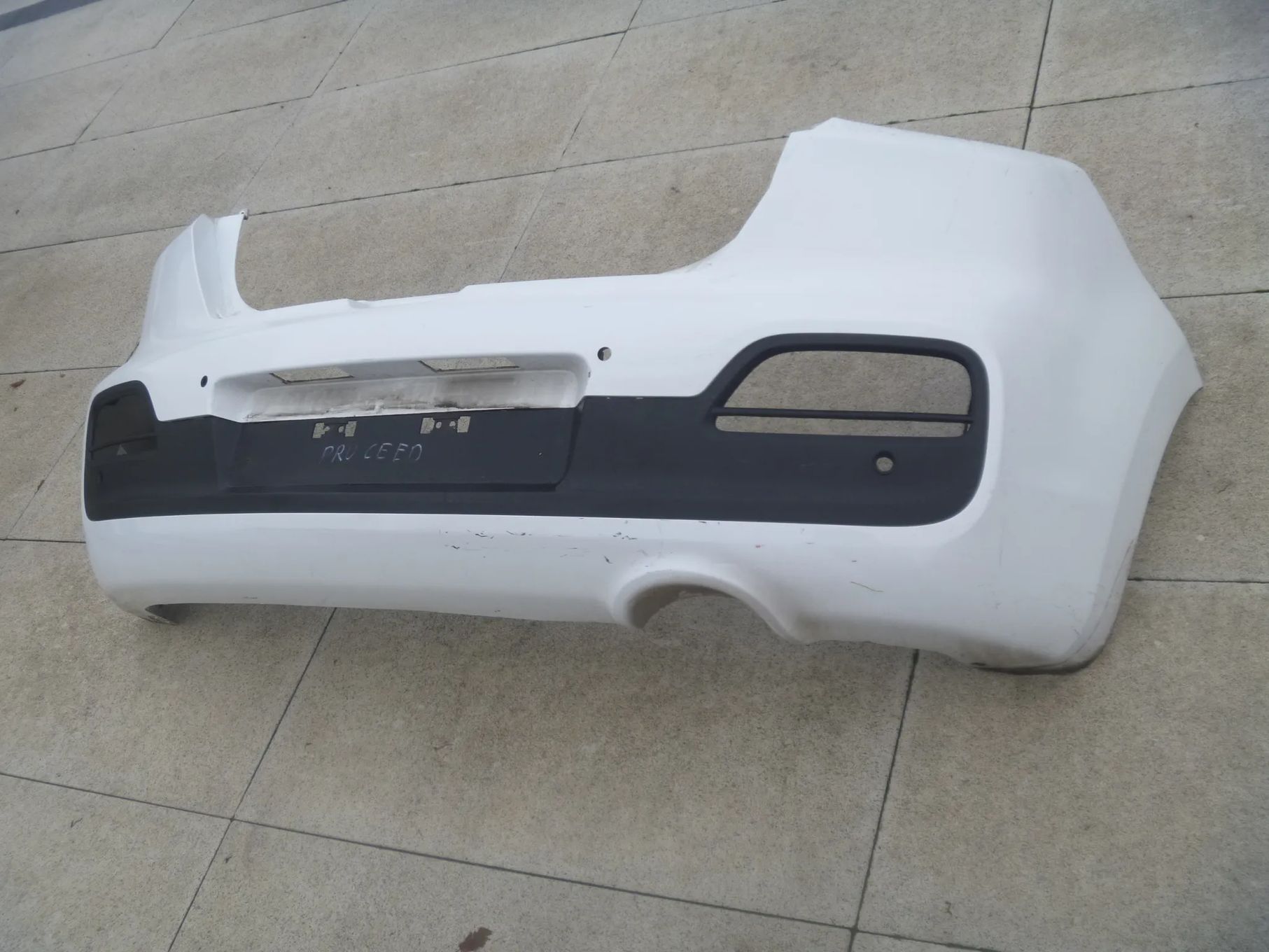 KIA PRO CEED II ZDERZAK TYLNY ŁADNY ORYGINAŁ 86611-A2300