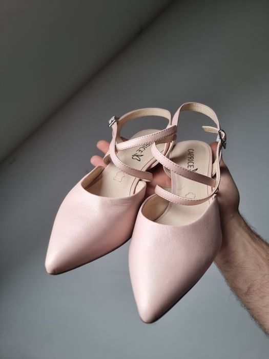 Caprice kitten heels obcasy czółenka sandałki czubek szpic