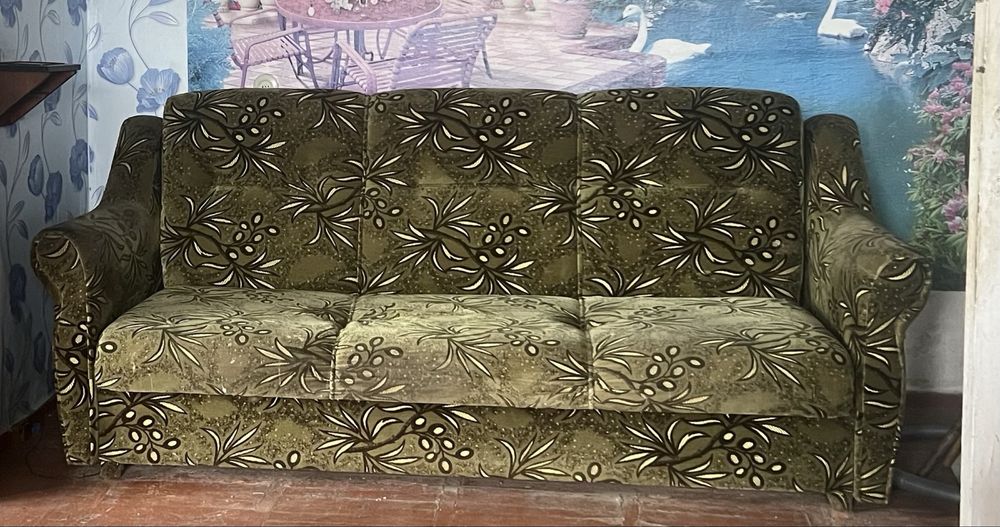 Віддам безкоштовно меблі