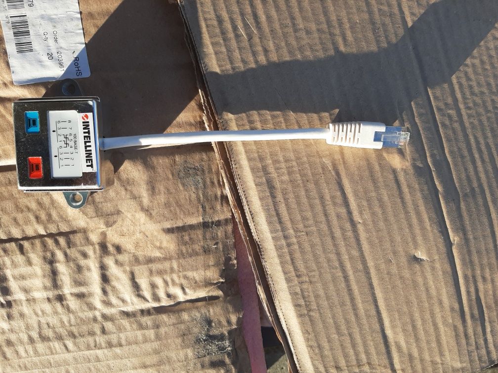 INTELLINET ADAPTER rozgałęziacz  LAN RJ45 / 2X RJ45