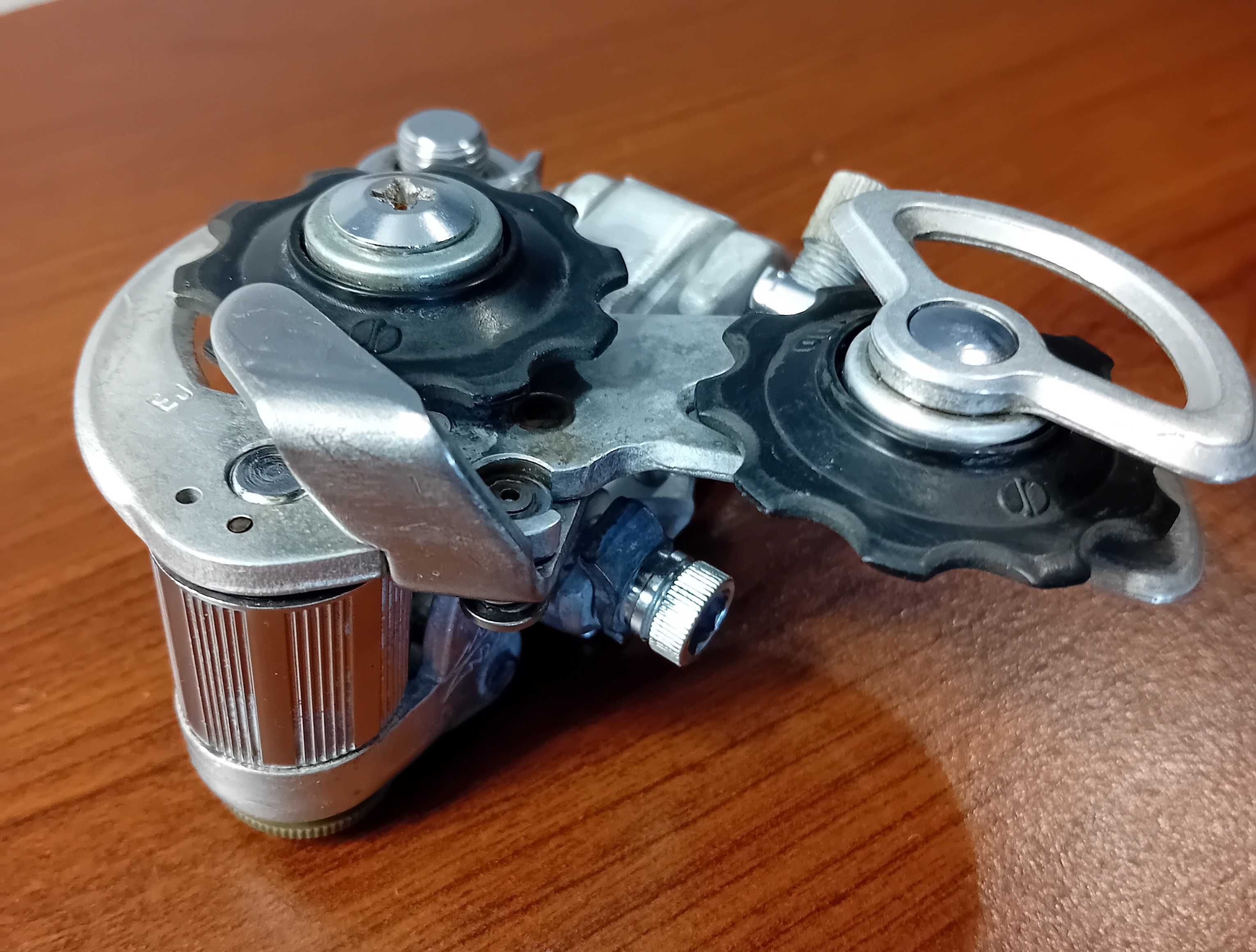 Przerzutka tylna Shimano 600 Arabesque / retro,vintage /.