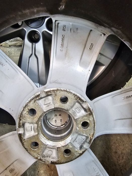 Диски Ауді Audi  R20