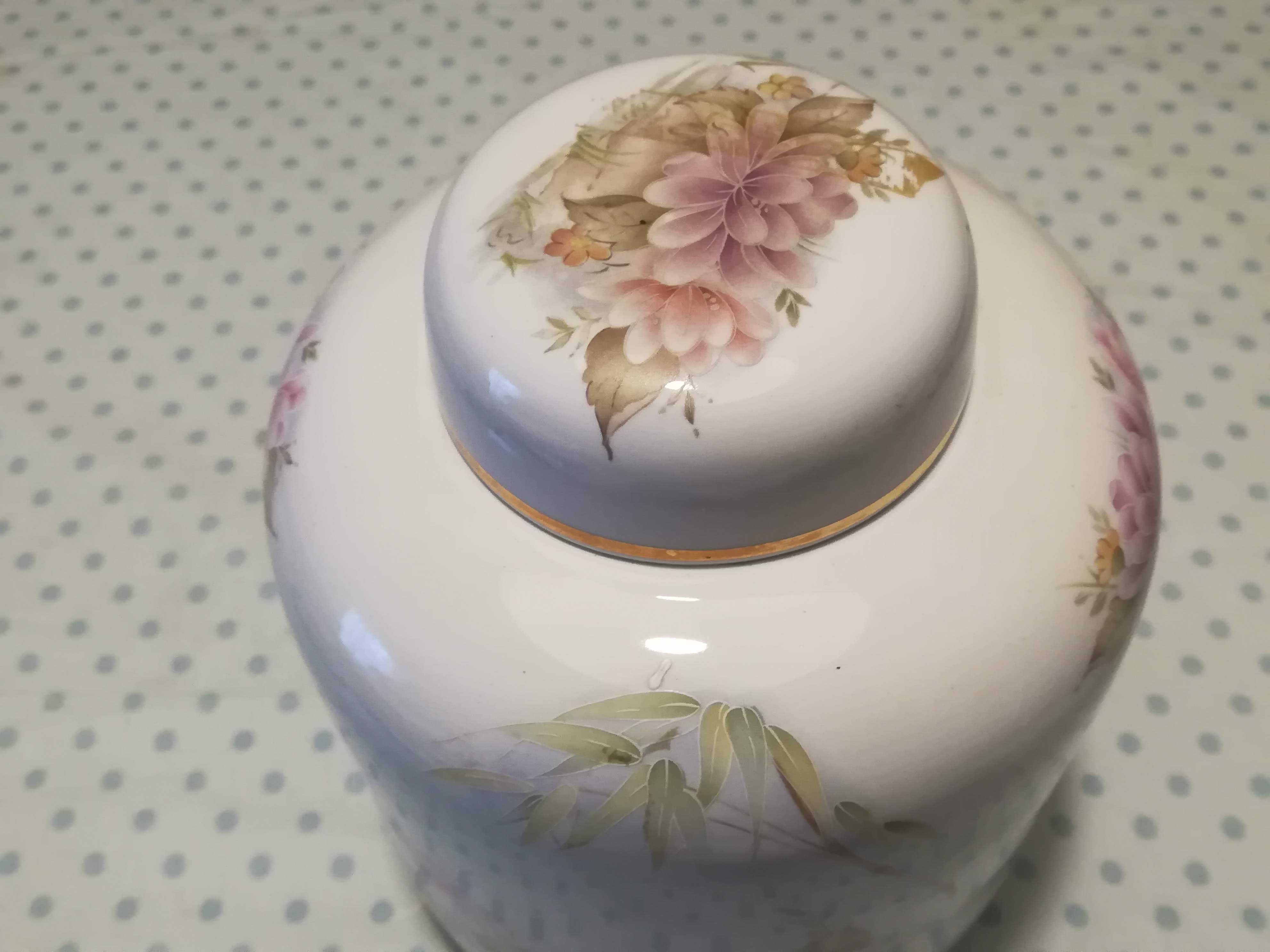Pote em Porcelana