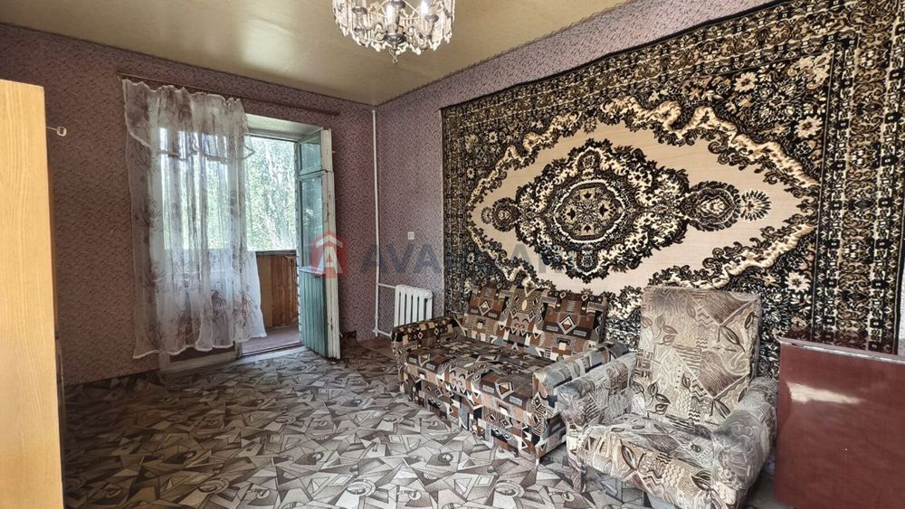 Продається 2-кімнатна квартира по вул. Дудикіна