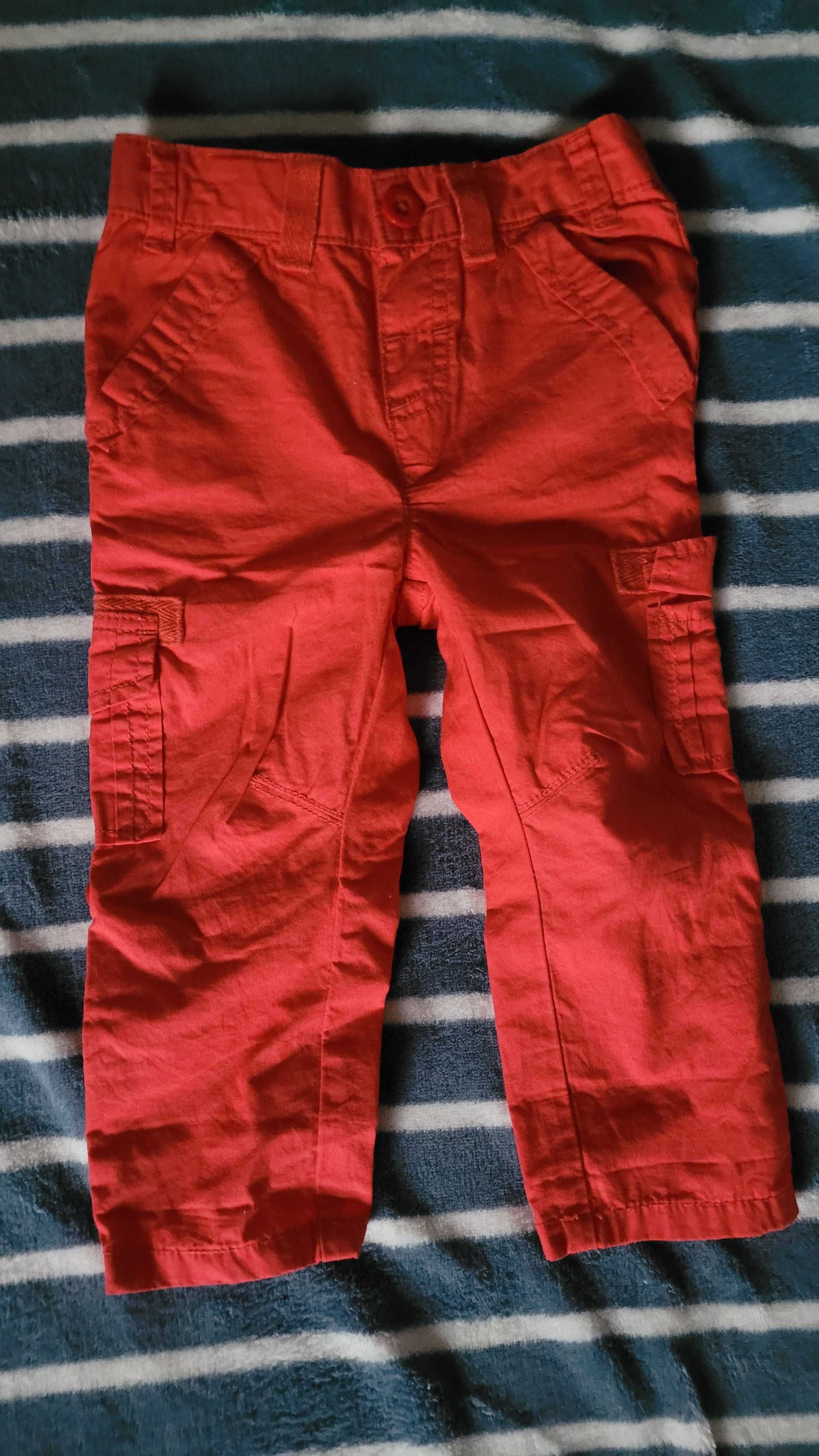 Czerwone spodnie 86
