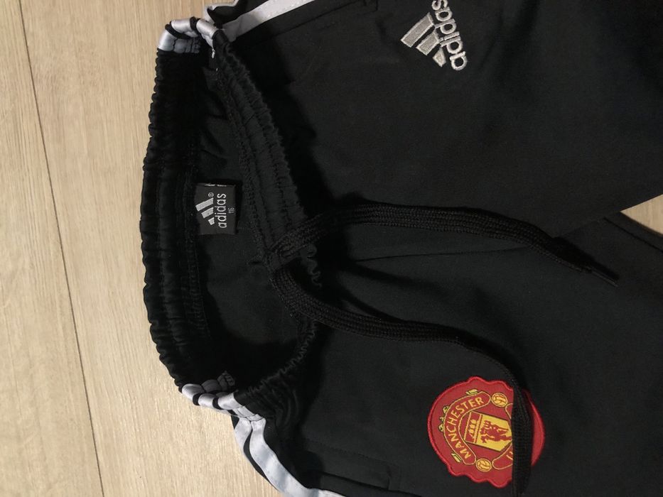 Spodnie dresowe Adidas r.116