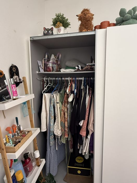 Armario guarda roupa